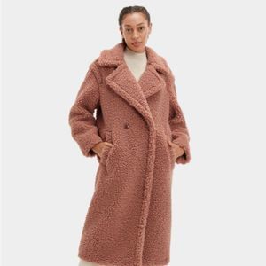 Women's Cozy Pink Teddy Coat